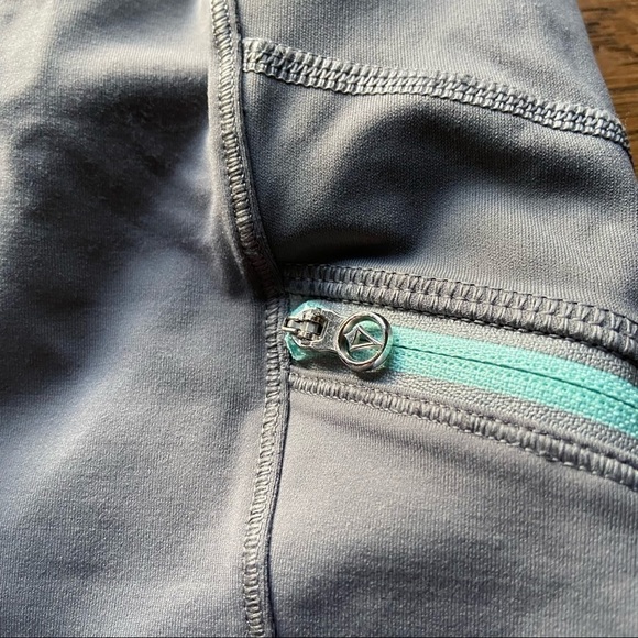 Lululemon girls ivivva size 12 capris - Picture 5 of 8